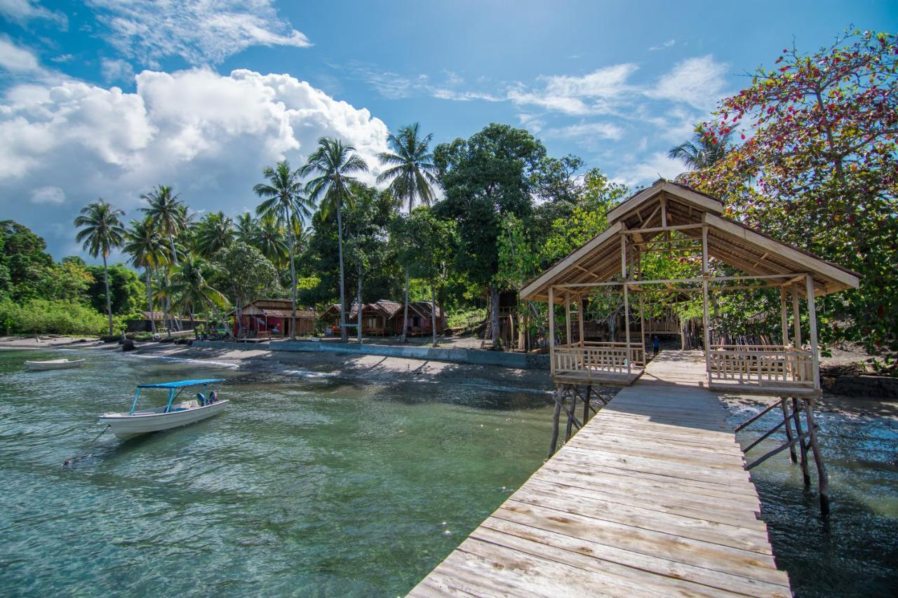 Pristine Paradise Dive Resort - Togean Islands, Una Una Pulau Unauna المظهر الخارجي الصورة