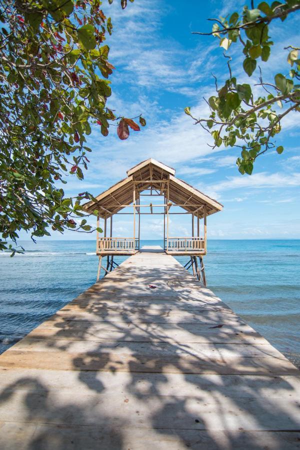 Pristine Paradise Dive Resort - Togean Islands, Una Una Pulau Unauna المظهر الخارجي الصورة