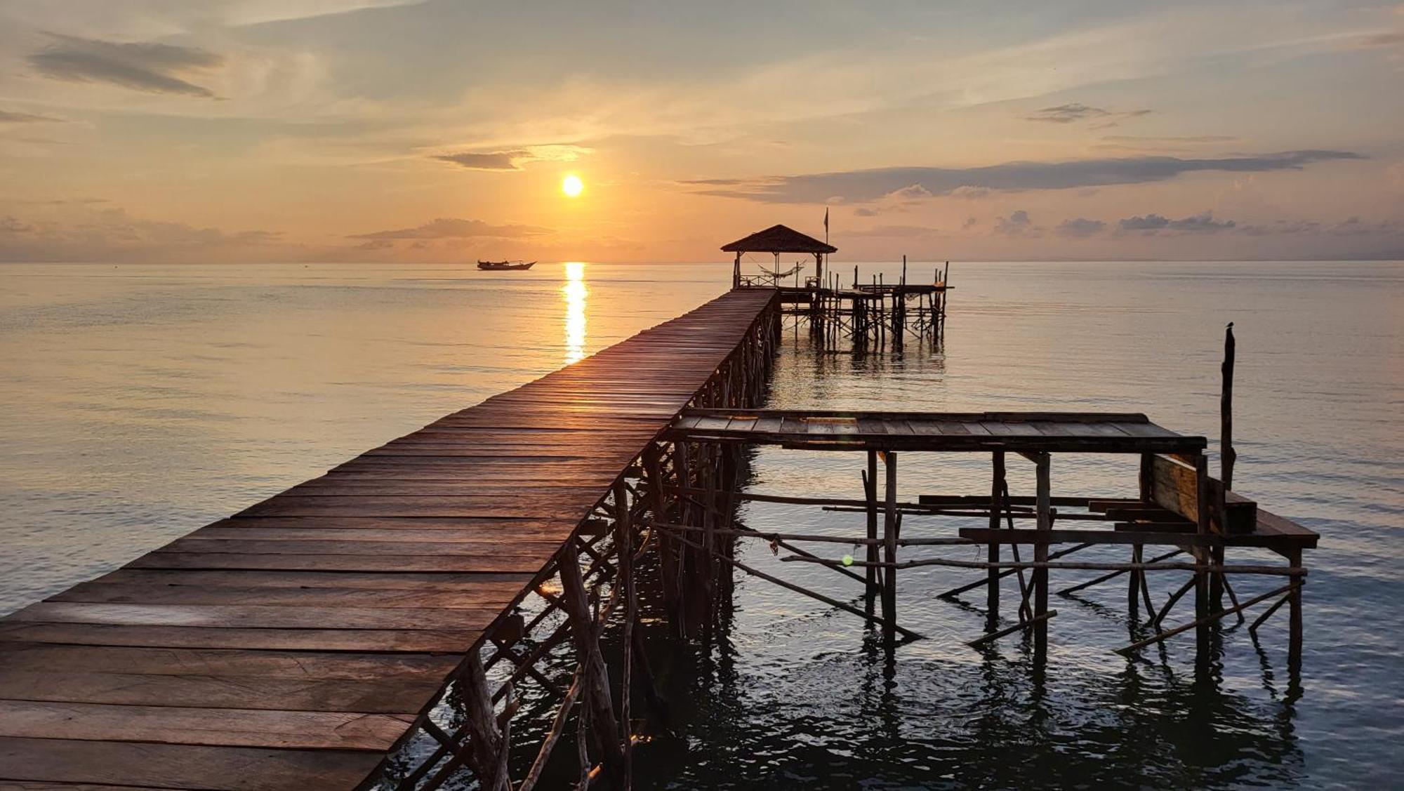 Pristine Paradise Dive Resort - Togean Islands, Una Una Pulau Unauna المظهر الخارجي الصورة
